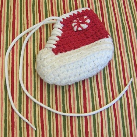 Betta: Scarpina da neonato converse all star - dettaglio suola<br />
