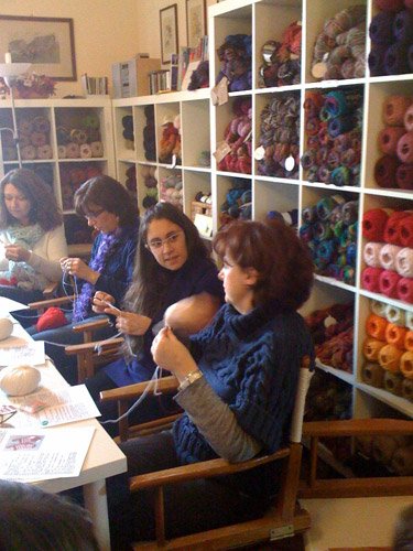 WorkShop Natale : Decorazioni natalizie, alberelli e maglioncini -12.12.09
