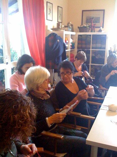 WorkShop Natale : Decorazioni natalizie, alberelli e maglioncini -12.12.09
