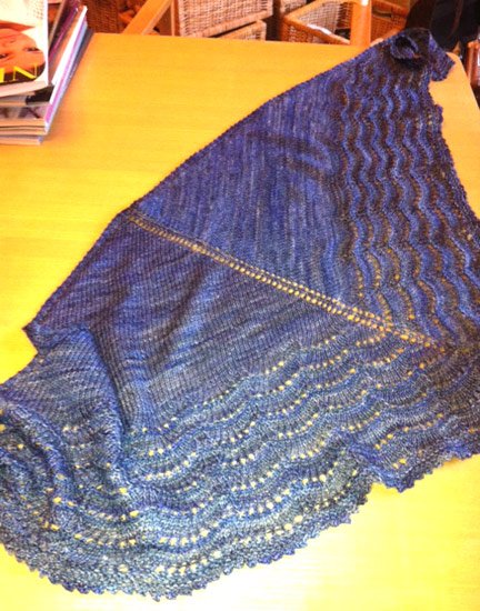 Scialli ovunque in Knit-House

