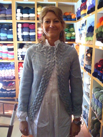I Top-down dei Corsi Avanzati in Knit-House:<br />
<br />
Rosamund's Cardigan, fatto da PaolaeMargherita in Manos Silk Blend.<br />
