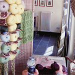 Unfilodi in via Buttafava (2003): cotone in vetrina