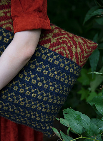 pb58: Homecoming-Geo-Cushion pb58: Homecoming-Geo-Cushion