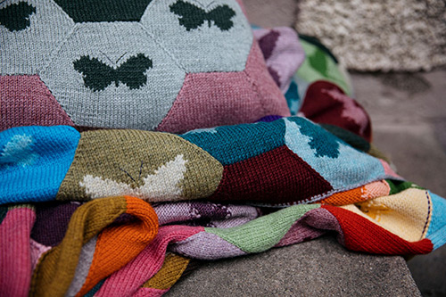 pb58: Butterfly Patchwork Cushion-Quilt pb58: Butterfly Patchwork Cushion-Quilt