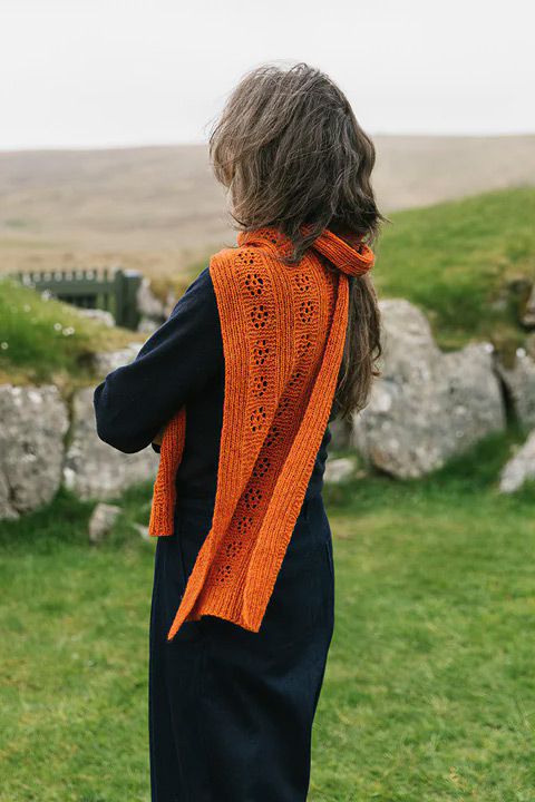 pb67: Staneydale Scarf