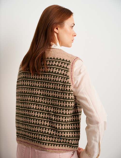 pb89: Julia Exner - Rail Runner